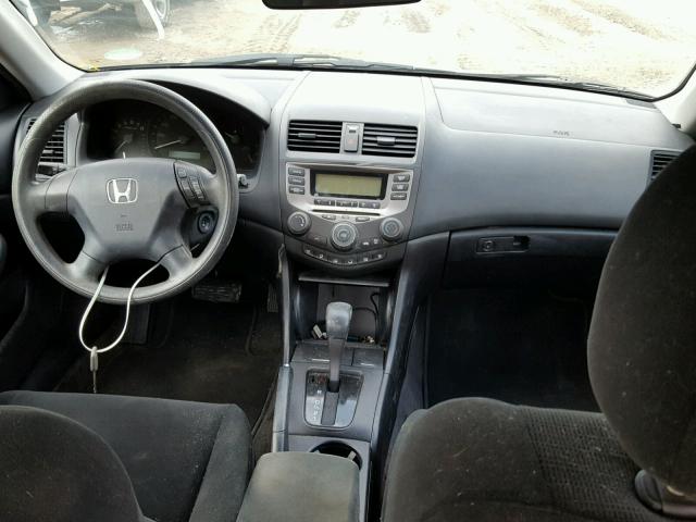 3HGCM56476G705795 - 2006 HONDA ACCORD LX SILVER photo 9