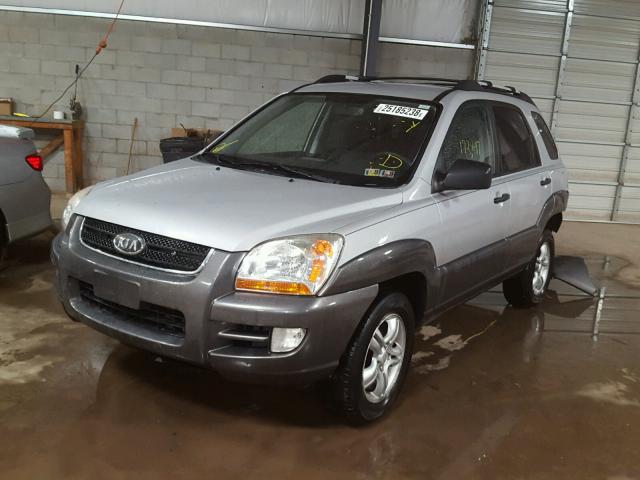 KNDJE723287509645 - 2008 KIA SPORTAGE E SILVER photo 2