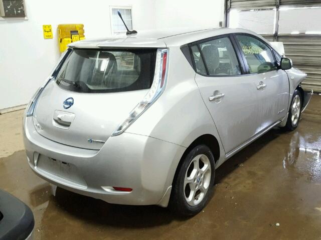 JN1AZ0CP9CT027237 - 2012 NISSAN LEAF SV SILVER photo 4