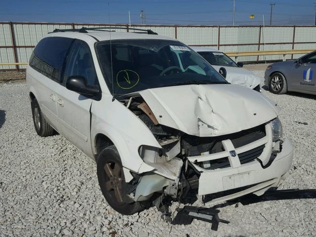 2D4GP44L55R331825 - 2005 DODGE GRAND CARA WHITE photo 1