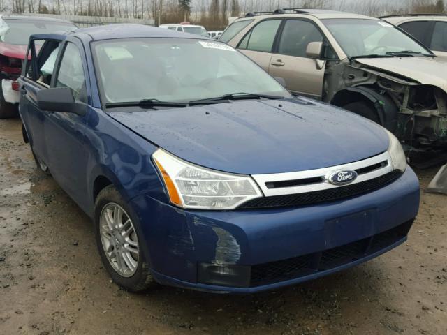 1FAHP35N89W262630 - 2009 FORD FOCUS SE BLUE photo 1