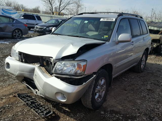 JTEDP21AX40040636 - 2004 TOYOTA HIGHLANDER SILVER photo 2