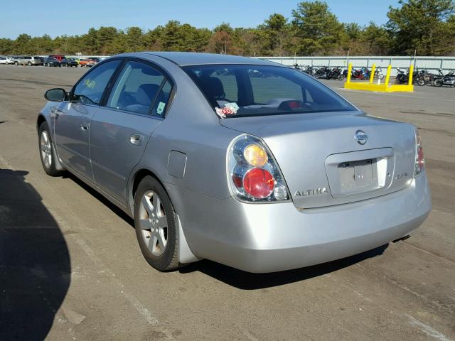 1N4AL11E73C161255 - 2003 NISSAN ALTIMA BAS GRAY photo 3