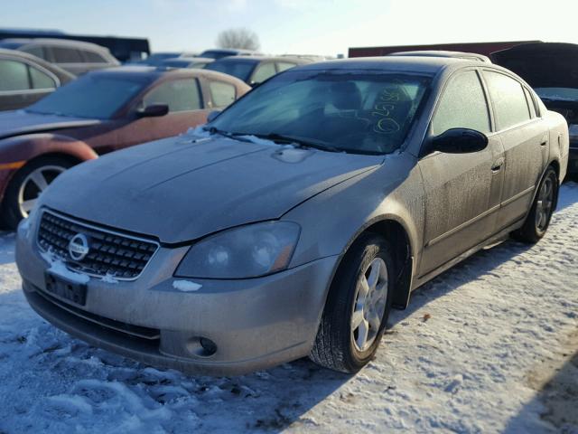 1N4AL11D55C129561 - 2005 NISSAN ALTIMA S BEIGE photo 2