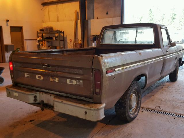 F10GRB76270 - 1977 FORD F100 BROWN photo 4