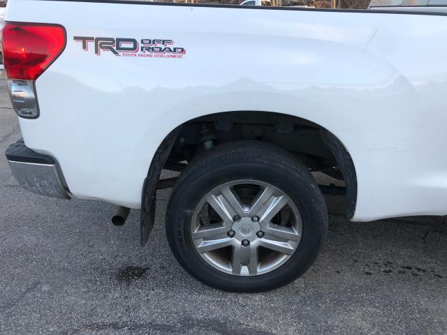 5TBRT54147S453150 - 2007 TOYOTA TUNDRA DOU WHITE photo 10