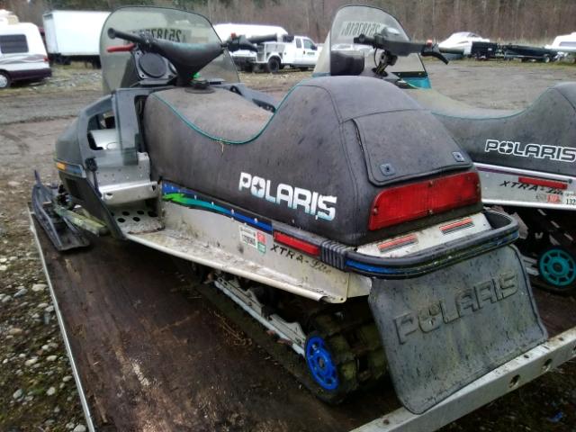 3381709 - 1998 POLARIS SNOWMOBILE BLACK photo 3