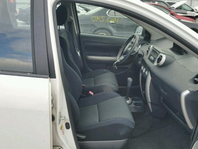 JTKKT604X65018631 - 2006 TOYOTA SCION XA WHITE photo 5
