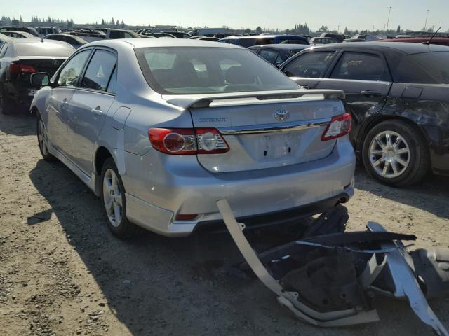 5YFBU4EE4DP139147 - 2013 TOYOTA COROLLA BA SILVER photo 3