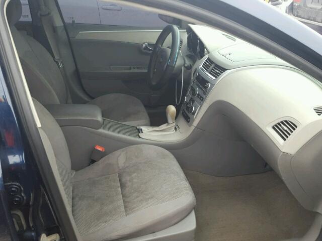 1G1ZB5EB2A4143494 - 2010 CHEVROLET MALIBU LS BLUE photo 5