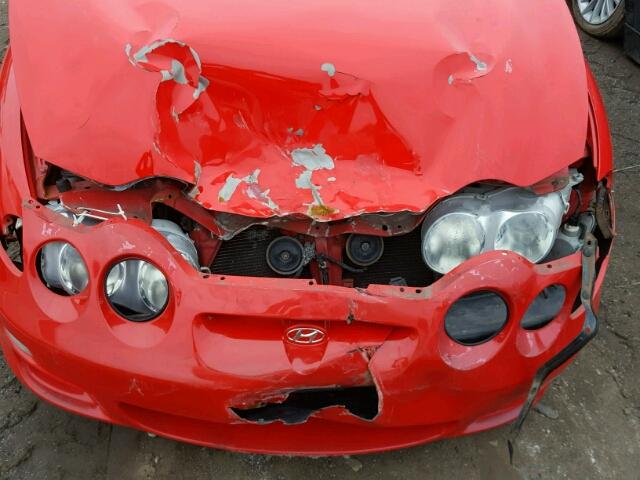 KMHJG25F3YU176629 - 2000 HYUNDAI TIBURON RED photo 9