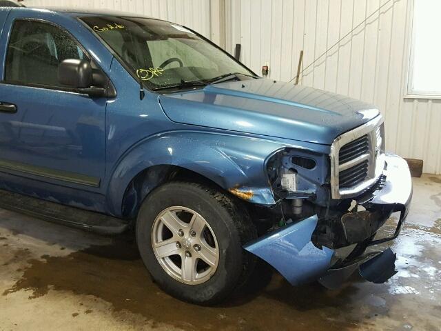 1D4HD48D45F577353 - 2005 DODGE DURANGO SL BLUE photo 9