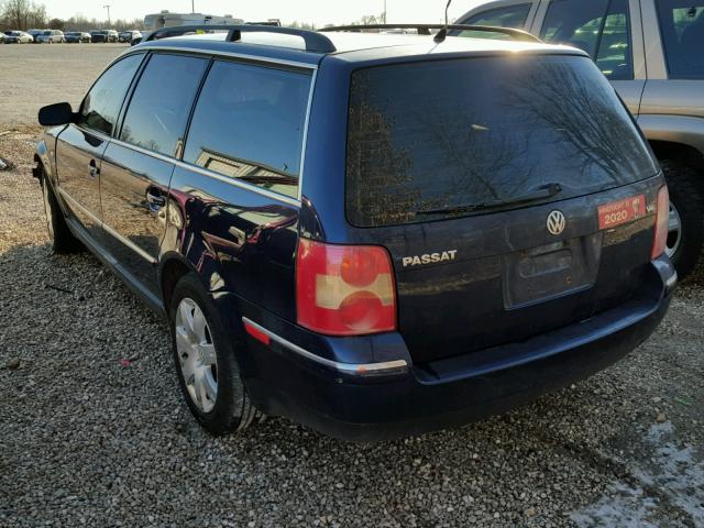 WVWWH63B32E024107 - 2002 VOLKSWAGEN PASSAT GLX 蓝色 照片 3