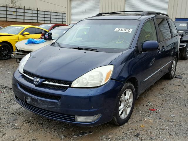 5TDZA22C84S028686 - 2004 TOYOTA SIENNA XLE BLUE photo 2