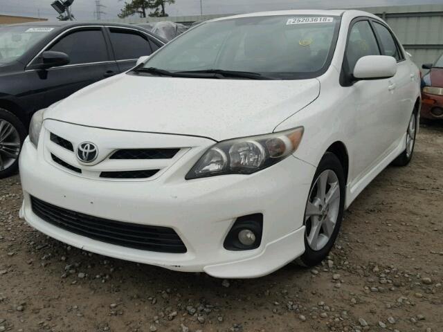 5YFBU4EE0CP070424 - 2012 TOYOTA COROLLA BA WHITE photo 2