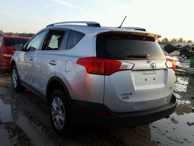 2T3ZFREV2FW133443 - 2015 TOYOTA RAV4 LE SILVER photo 3