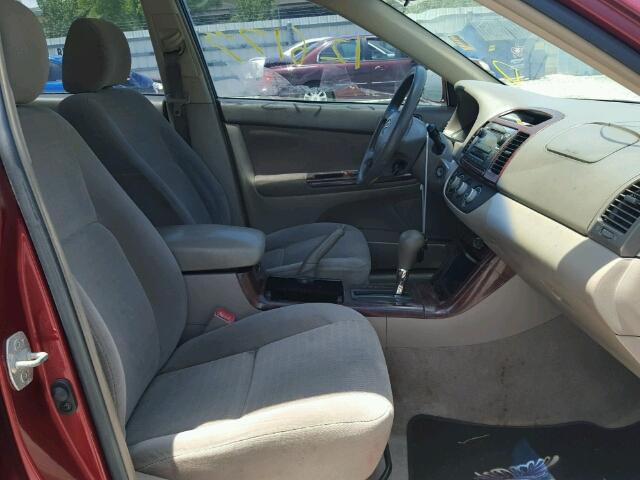 4T1BE32KX5U098105 - 2005 TOYOTA CAMRY LE წითელი ფოტო 5