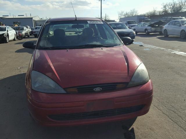 1FAHP34314W154018 - 2004 FORD FOCUS SE C RED photo 9