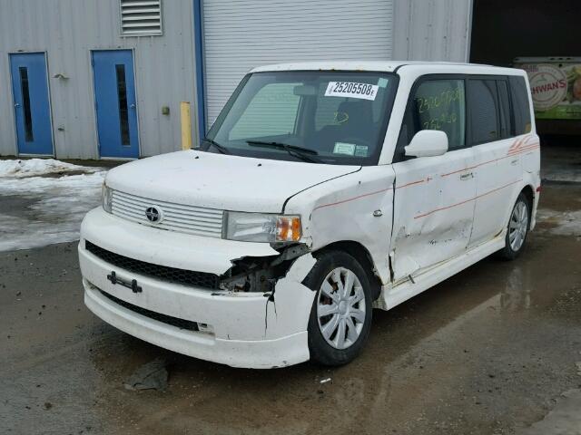 JTLKT334654029524 - 2005 TOYOTA SCION XB WHITE photo 2