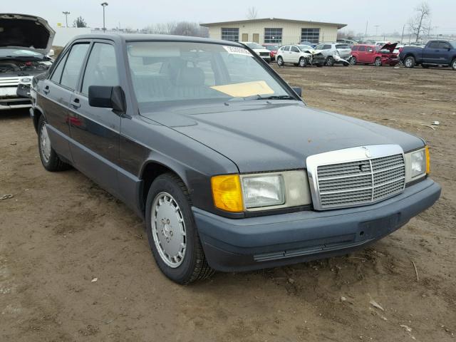 WDBDA29D4KF659875 - 1989 MERCEDES-BENZ 190 E 2.6 GRAY photo 1