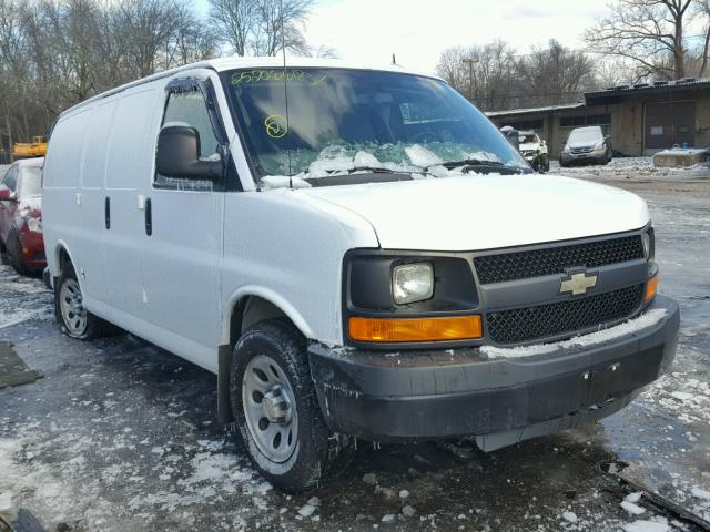 1GCSGAFX9D1163261 - 2013 CHEVROLET EXPRESS G1 WHITE photo 1