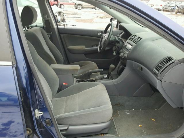 1HGCM56313A118932 - 2003 HONDA ACCORD LX BLUE photo 5