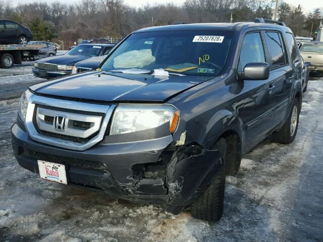 5FNYF4H72BB035623 - 2011 HONDA PILOT EXLN GRAY photo 2