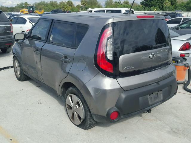 KNDJN2A23G7287644 - 2016 KIA SOUL GRAY photo 3