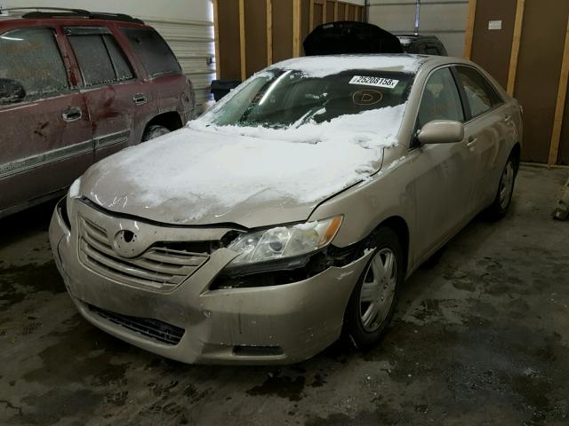 4T1BE46K27U566184 - 2007 TOYOTA CAMRY TAN photo 2