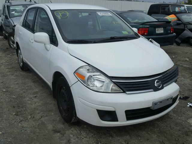 3N1BC11E69L464011 - 2009 NISSAN VERSA S WHITE photo 1