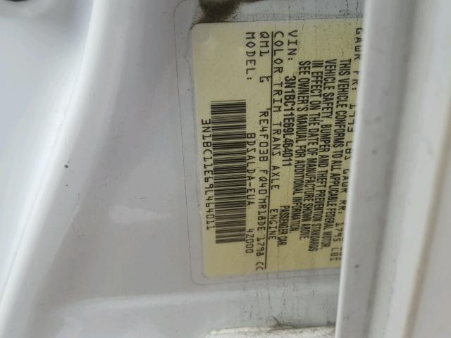 3N1BC11E69L464011 - 2009 NISSAN VERSA S WHITE photo 10