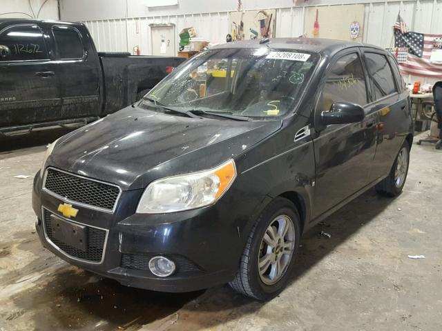 KL1TG66EX9B300443 - 2009 CHEVROLET AVEO LT BLACK photo 2