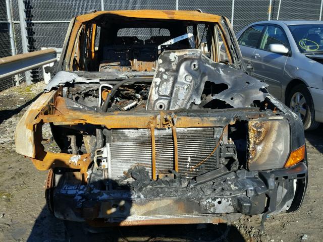 N0V1N25209158 - 2006 JEEP COMMANDER BURN photo 9