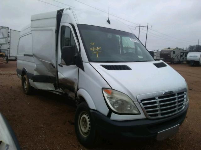 WDYPE845385297417 - 2008 FREIGHTLINER SPRINTER 2 WHITE photo 1