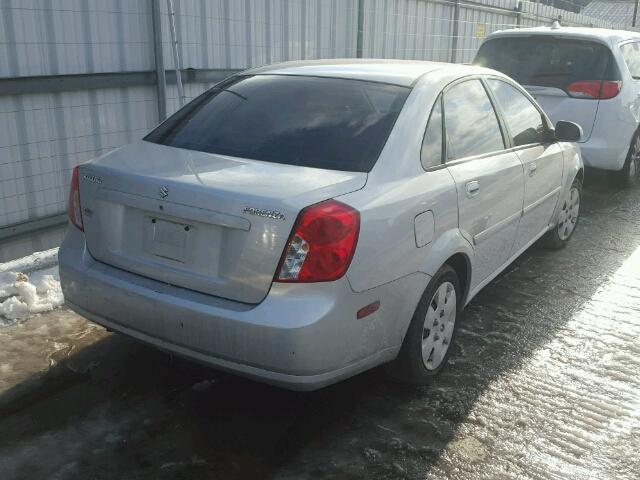 KL5JD56Z85K229653 - 2005 SUZUKI FORENZA S SILVER photo 4