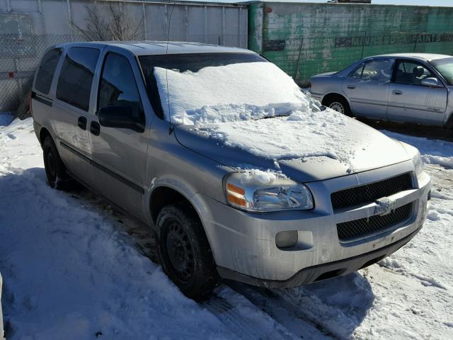 1GNDV23W18D102966 - 2008 CHEVROLET UPLANDER L SILVER photo 1