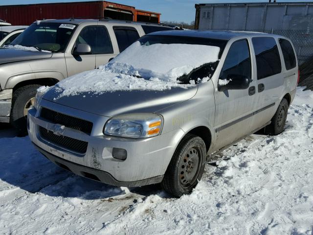 1GNDV23W18D102966 - 2008 CHEVROLET UPLANDER L 银色 照片 2