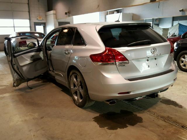 4T3BK3BB0BU049152 - 2011 TOYOTA VENZA BASE SILVER photo 3