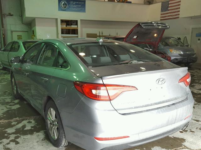 5NPE24AF5HH567992 - 2017 HYUNDAI SONATA SE GRAY photo 3