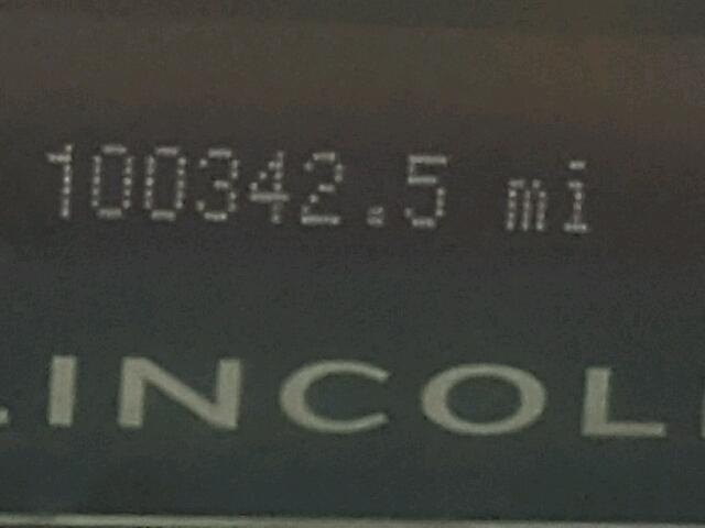 5LMJJ2H55BEJ00378 - 2011 LINCOLN NAVIGATOR 白色 照片 8