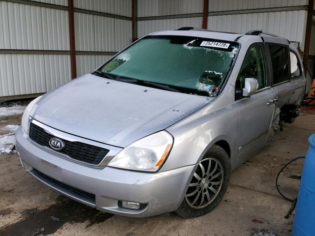 KNDMH4C79B6400651 - 2011 KIA SEDONA EX SILVER photo 2