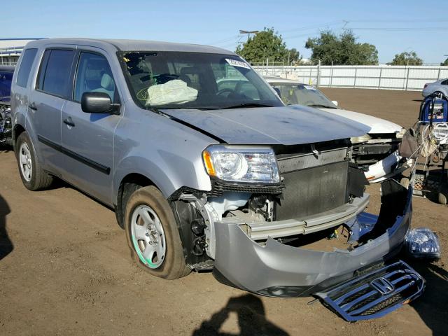 5FNYF3H24FB033313 - 2015 HONDA PILOT LX SILVER photo 1