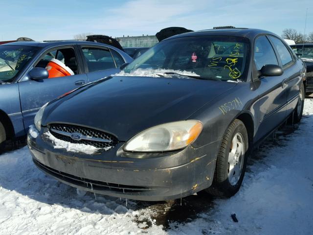 1FAFP55U82G179760 - 2002 FORD TAURUS SES GRAY photo 2