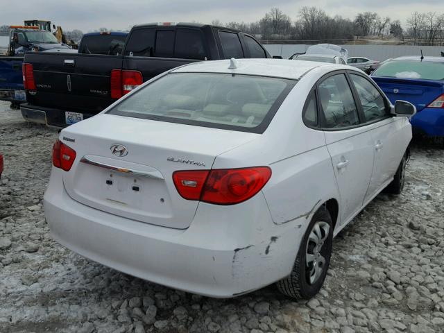 KMHDU4AD0AU110051 - 2010 HYUNDAI ELANTRA BL WHITE photo 4