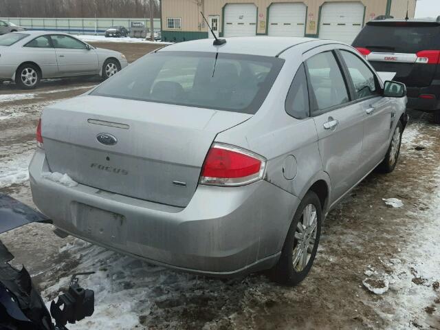 1FAHP37N99W232775 - 2009 FORD FOCUS SEL SILVER photo 4