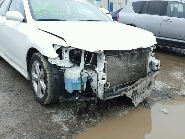 4T1BF3EKXBU638122 - 2011 TOYOTA CAMRY BASE WHITE photo 9