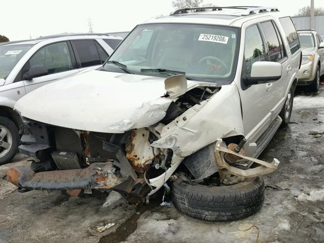 1FMFU20506LA25263 - 2006 FORD EXPEDITION CREAM photo 2