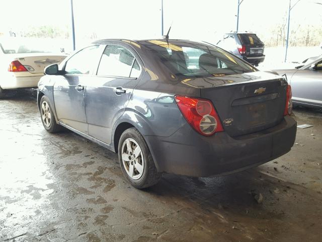 1G1JA5SH0D4192691 - 2013 CHEVROLET SONIC LS ნაცრისფერი ფოტო 3