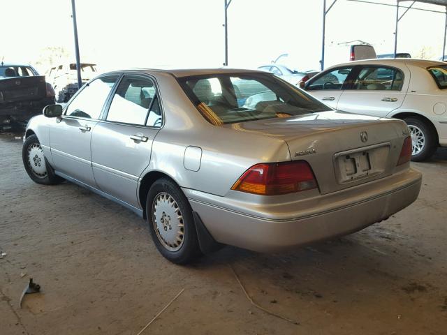 JH4KA9641VC010450 - 1997 ACURA 3.5RL SILVER photo 3