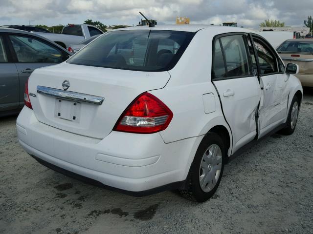 3N1BC1AP0BL408315 - 2011 NISSAN VERSA S WHITE photo 4